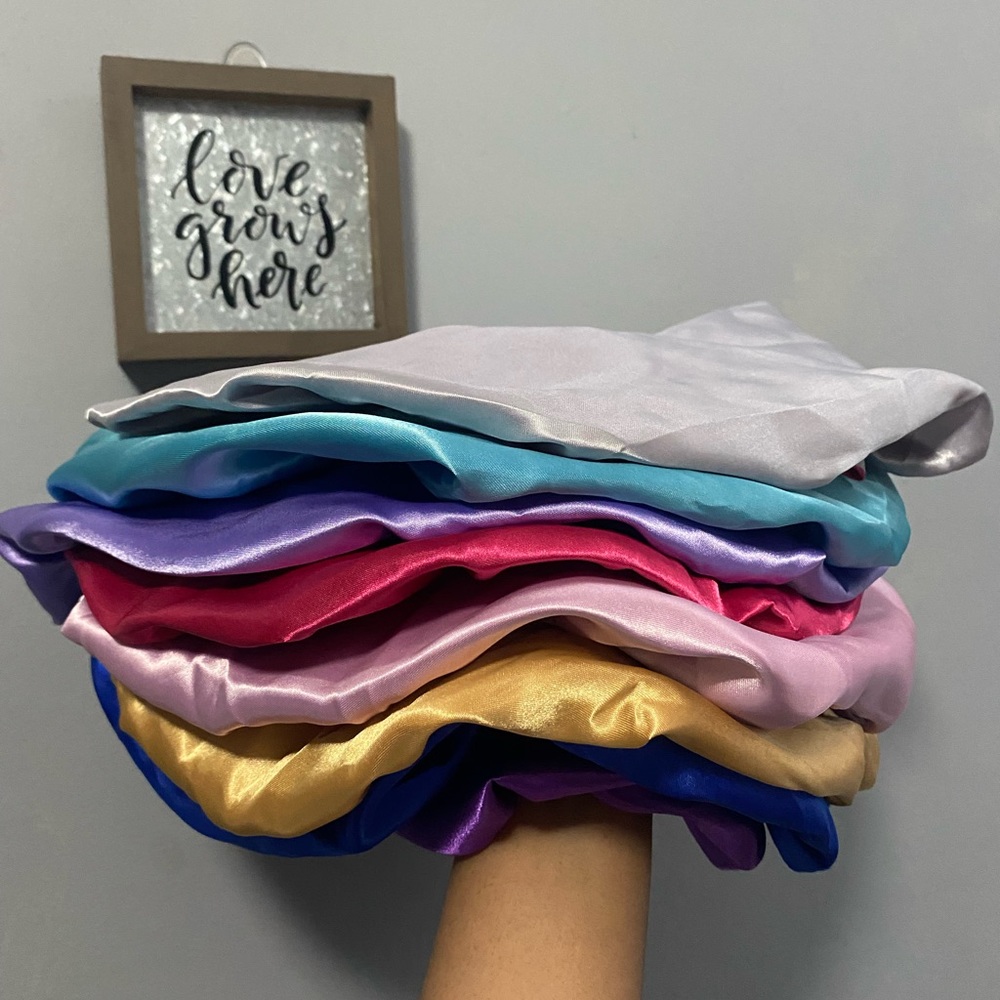 Silk bonnet
